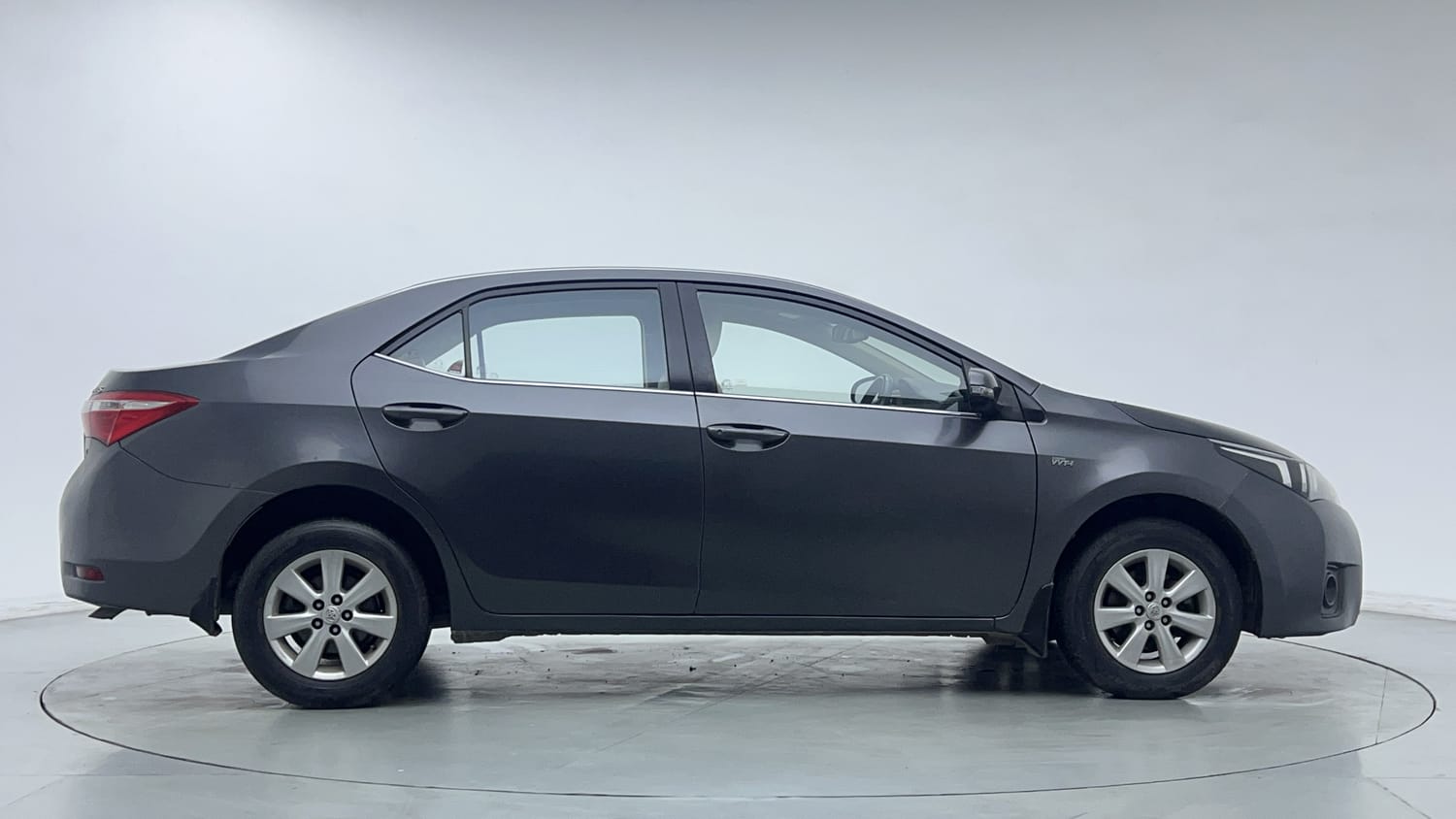 2014 Toyota Corolla Altis G Petrol-5