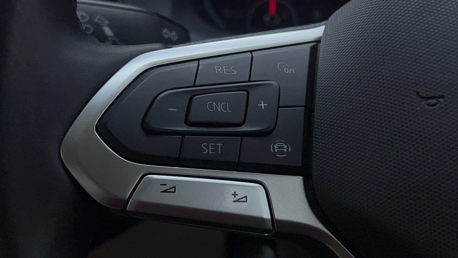 2024 Volkswagen Virtus Highline 1.0 TSI AT-41
