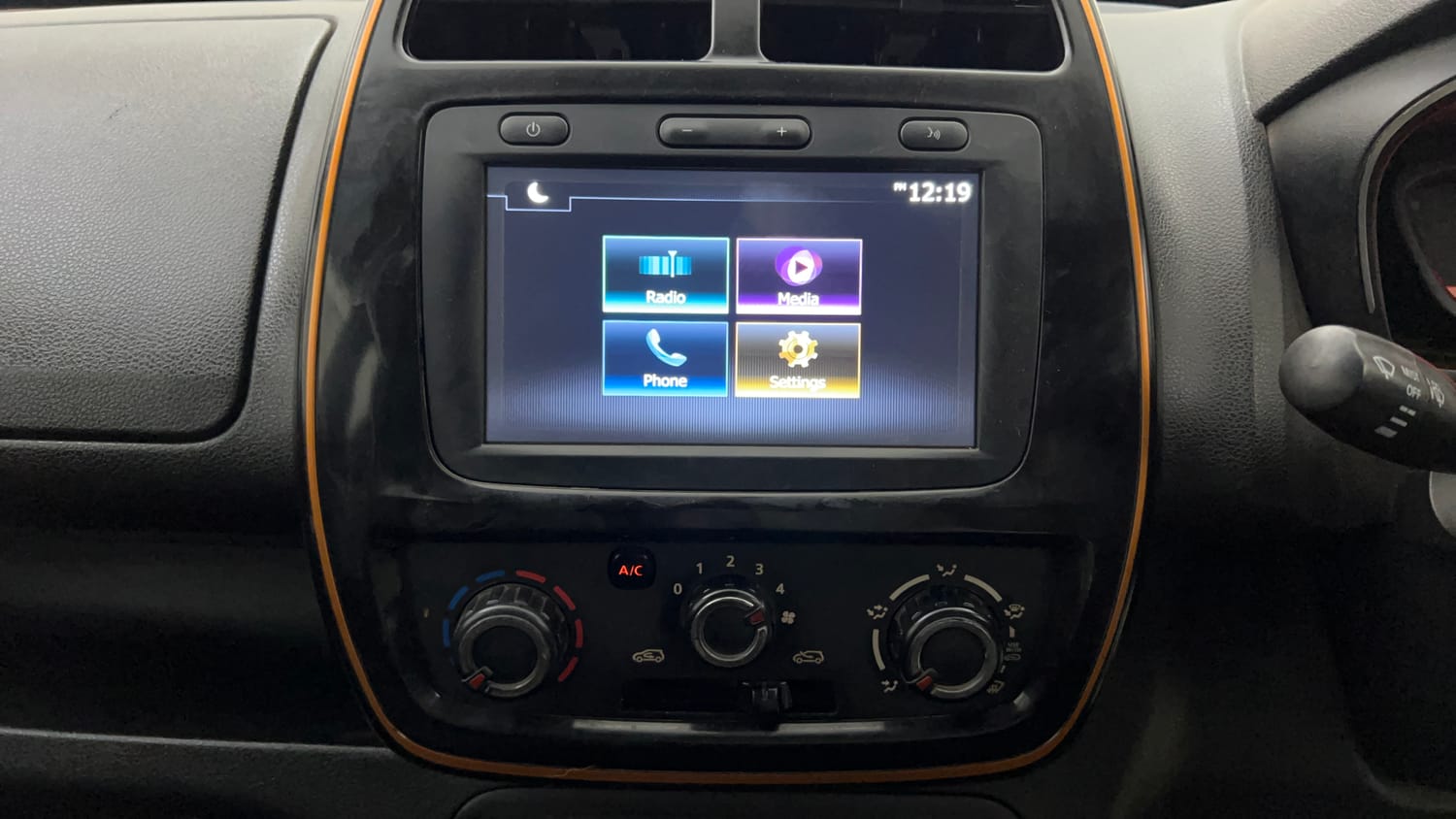 Used 2019 Renault Kwid CLIMBER 1.0 Petrol Manual interior MUSIC SYSTEM & AC CONTROL VIEW