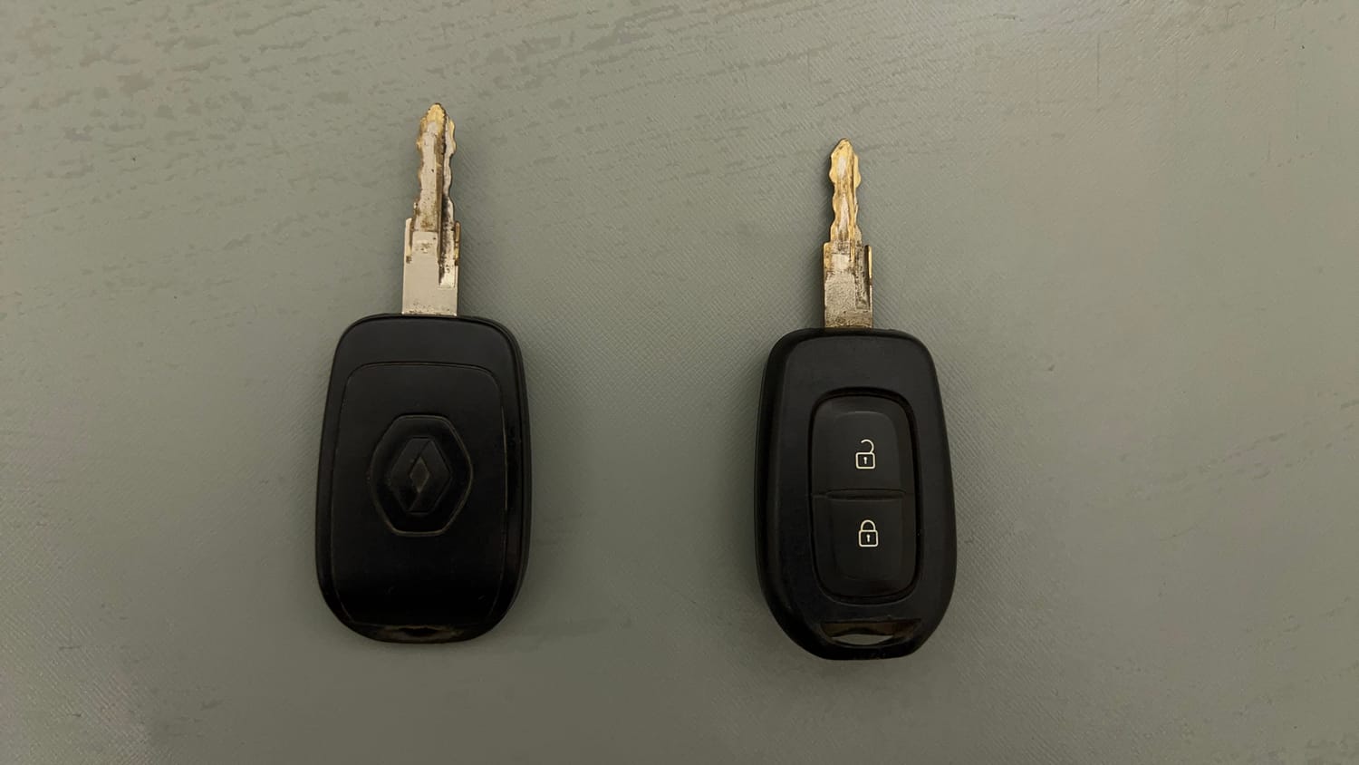 Used 2019 Renault Kwid CLIMBER 1.0 Petrol Manual extra CAR KEY VIEW