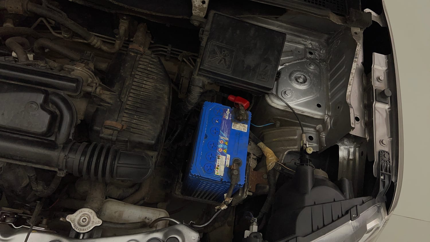 Used 2019 Renault Kwid CLIMBER 1.0 Petrol Manual engine ENGINE LEFT SIDE VIEW