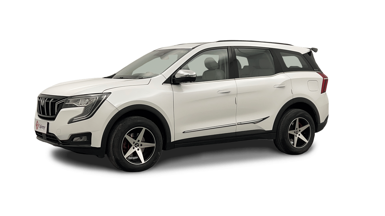 Used 2022 Mahindra XUV700 AX 7 Diesel AT Luxury Pack 7 STR Diesel Automatic Image