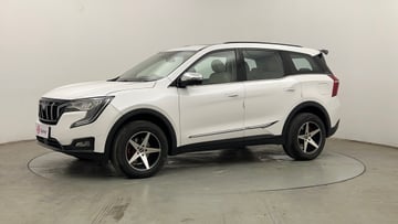 Used 2022 Mahindra XUV700 AX 7 Diesel AT Luxury Pack 7 STR Diesel Automatic Image