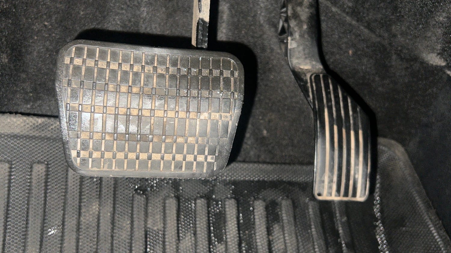 Used 2024 Tata Nexon Fearless Plus S 1.2 Revotron Petrol 7DCA DT Petrol Automatic interior PEDALS VIEW