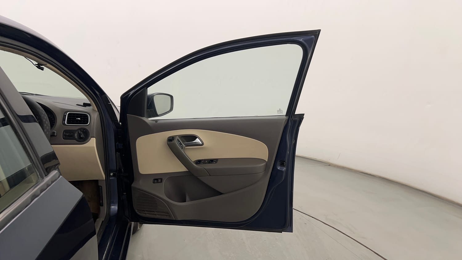 Used 2015 Volkswagen Vento Highline Diesel AT Diesel Automatic interior RIGHT FRONT DOOR OPEN VIEW