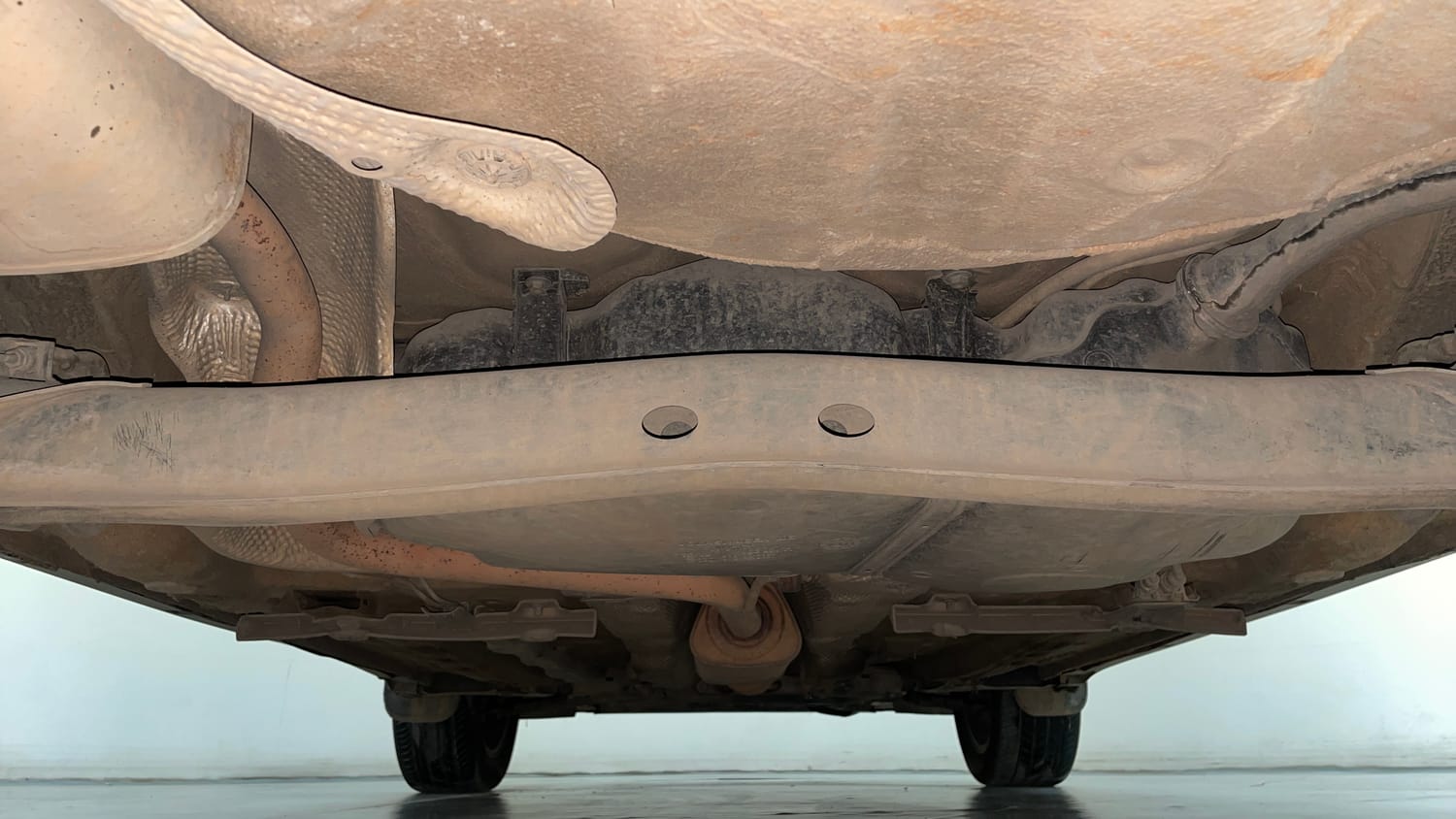 Used 2022 Volkswagen Taigun Topline 1.0 TSI MT Petrol Manual extra REAR UNDERBODY VIEW (TAKEN FROM REAR)
