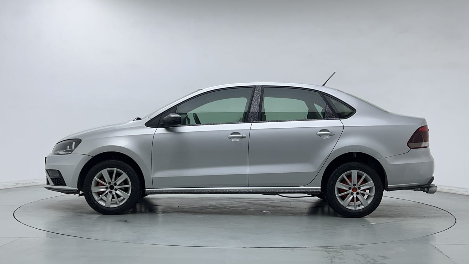 Used 2022 Volkswagen Vento Highline 1.0L TSI Petrol Manual exterior LEFT SIDE VIEW