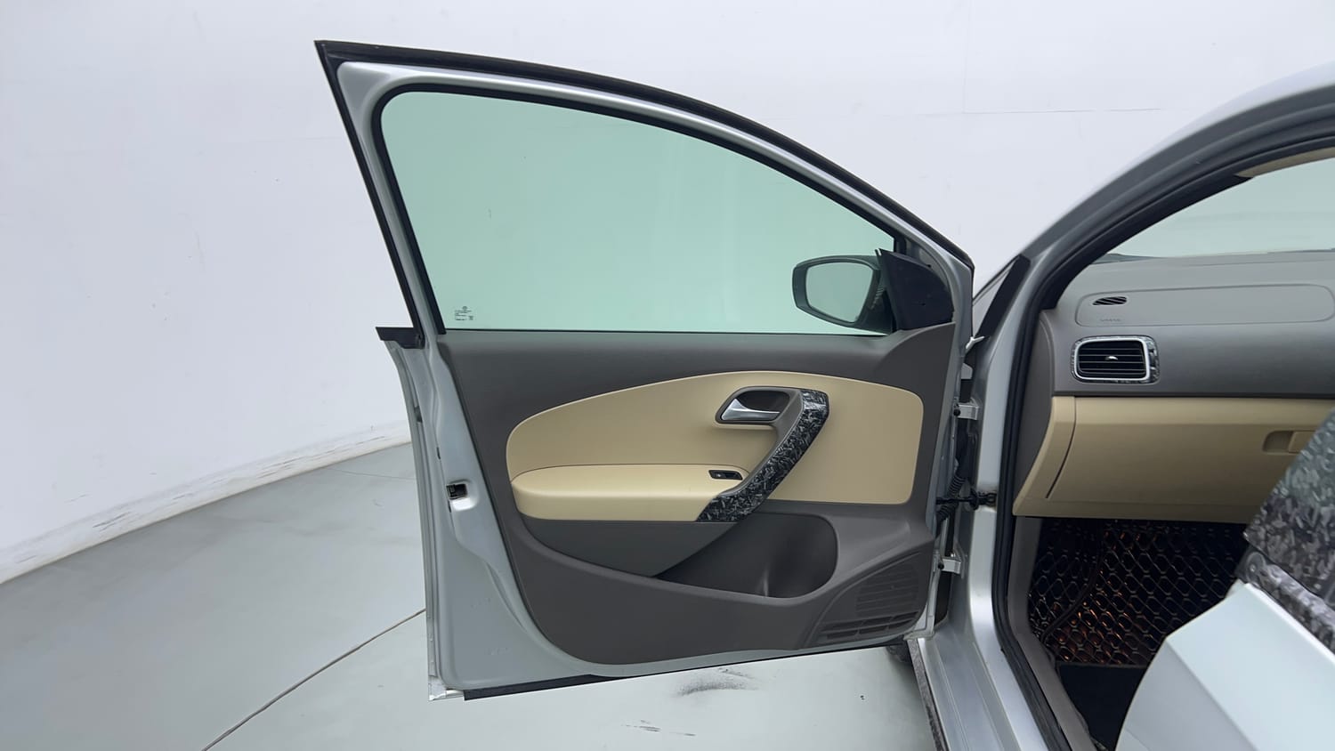 Used 2022 Volkswagen Vento Highline 1.0L TSI Petrol Manual interior LEFT FRONT DOOR OPEN VIEW