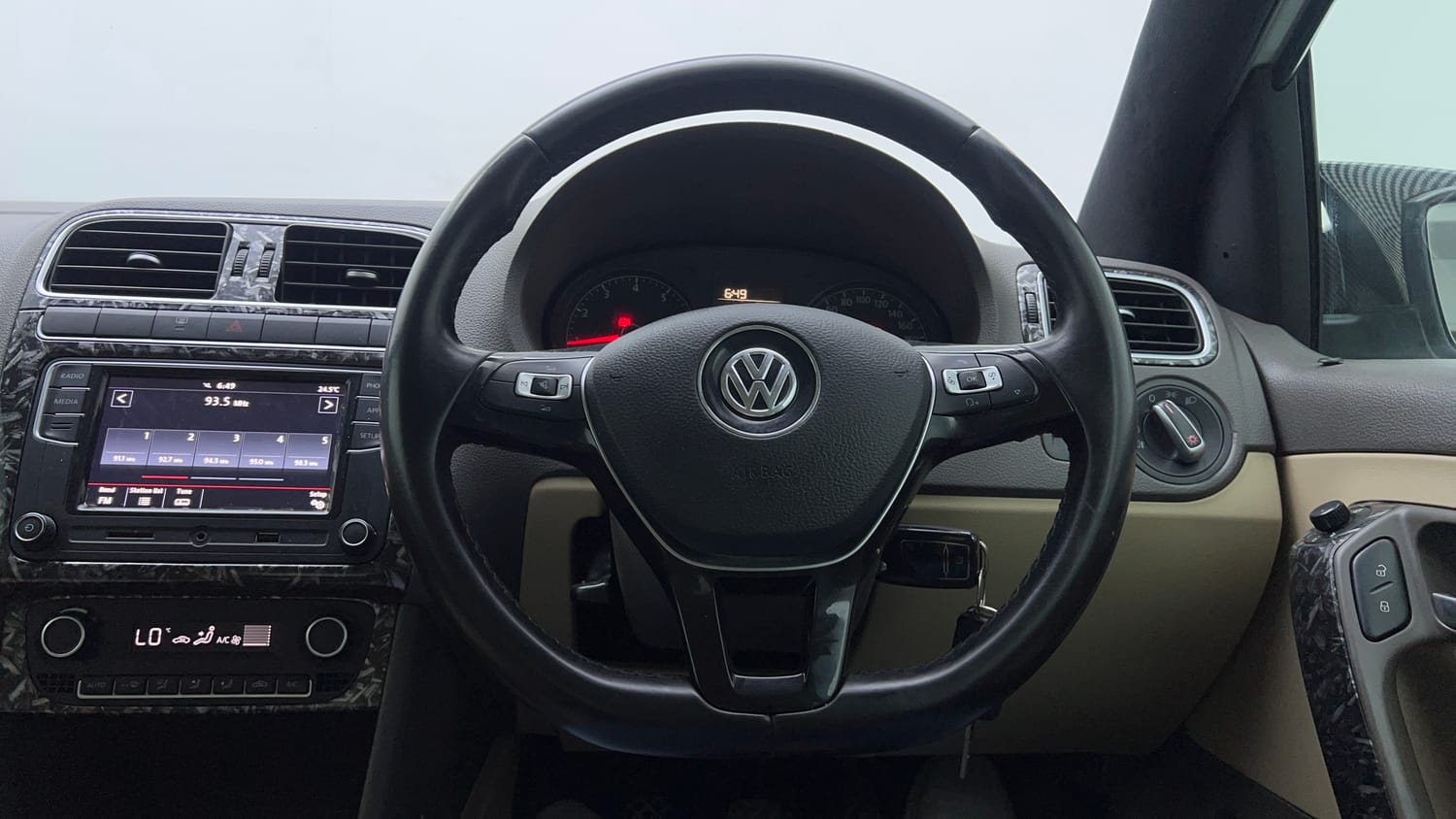 Used 2022 Volkswagen Vento Highline 1.0L TSI Petrol Manual interior STEERING VIEW