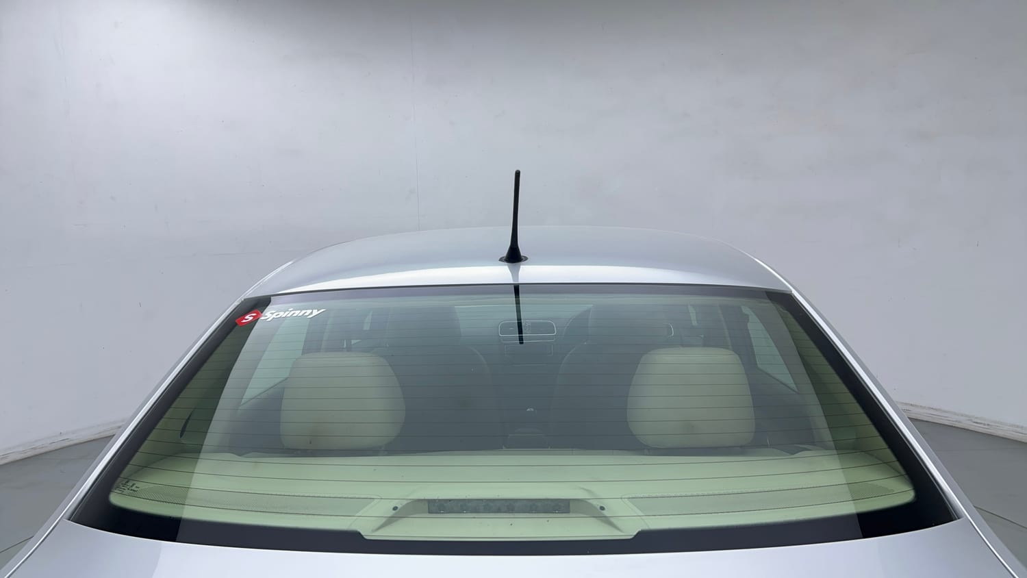 Used 2022 Volkswagen Vento Highline 1.0L TSI Petrol Manual exterior BACK WINDSHIELD VIEW