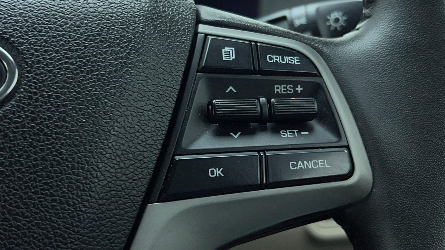 Used 2021 Hyundai Verna SX (O) 1.5 VTVT IVT Petrol Automatic top_features Cruise control