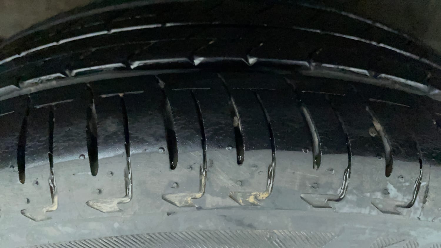 Used 2022 Honda City ZX CVT Petrol Petrol Automatic tyres RIGHT REAR TYRE TREAD VIEW