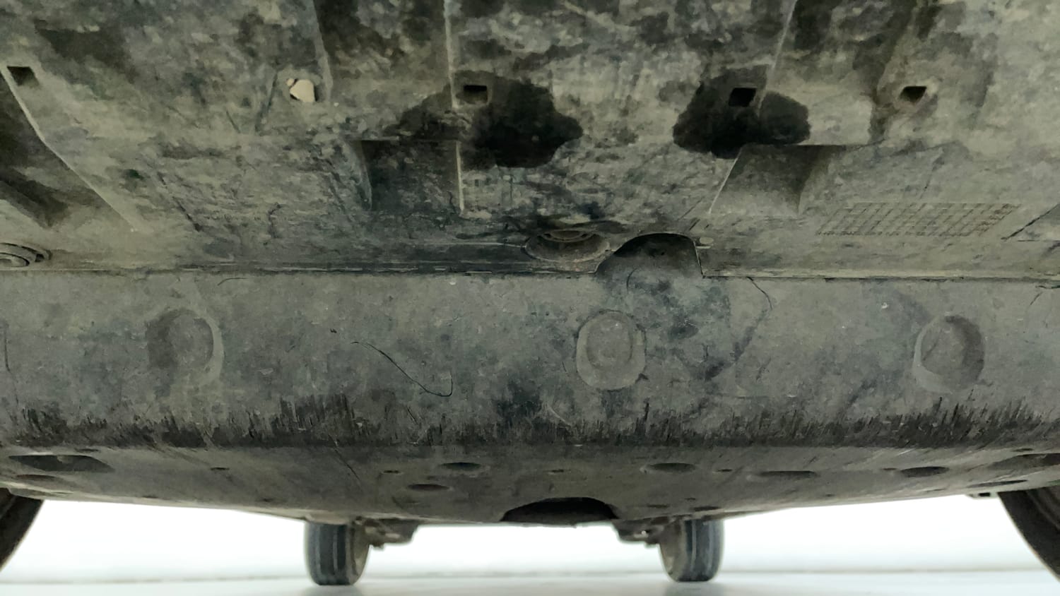 Used 2022 Honda City ZX CVT Petrol Petrol Automatic extra FRONT LEFT UNDERBODY VIEW