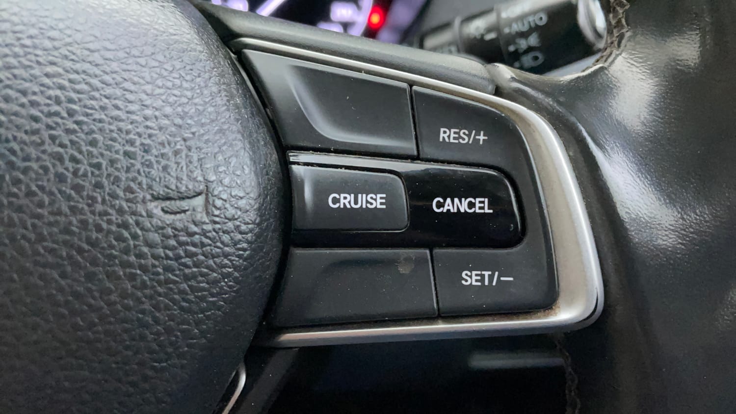 Used 2022 Honda City ZX CVT Petrol Petrol Automatic top_features Cruise control