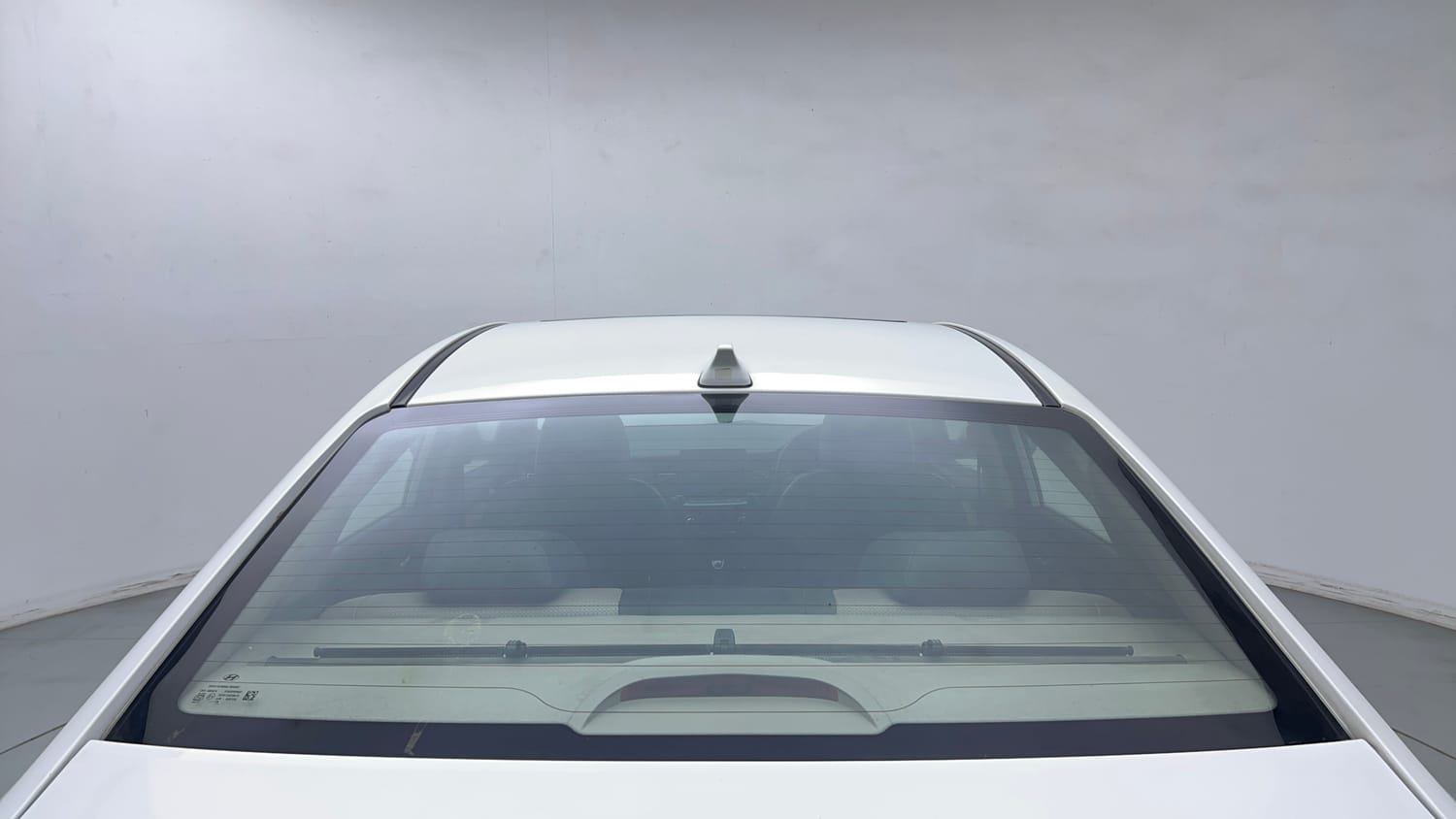 Used 2021 Hyundai Verna SX (O) 1.5 VTVT IVT Petrol Automatic exterior BACK WINDSHIELD VIEW