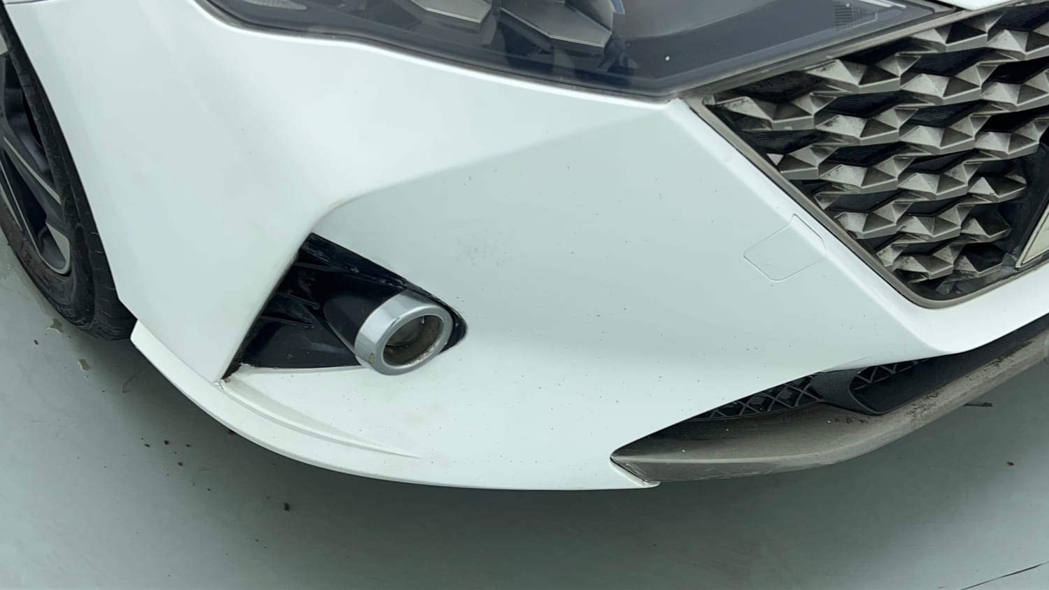 Used 2021 Hyundai Verna SX (O) 1.5 VTVT IVT Petrol Automatic dents MINOR SCRATCH