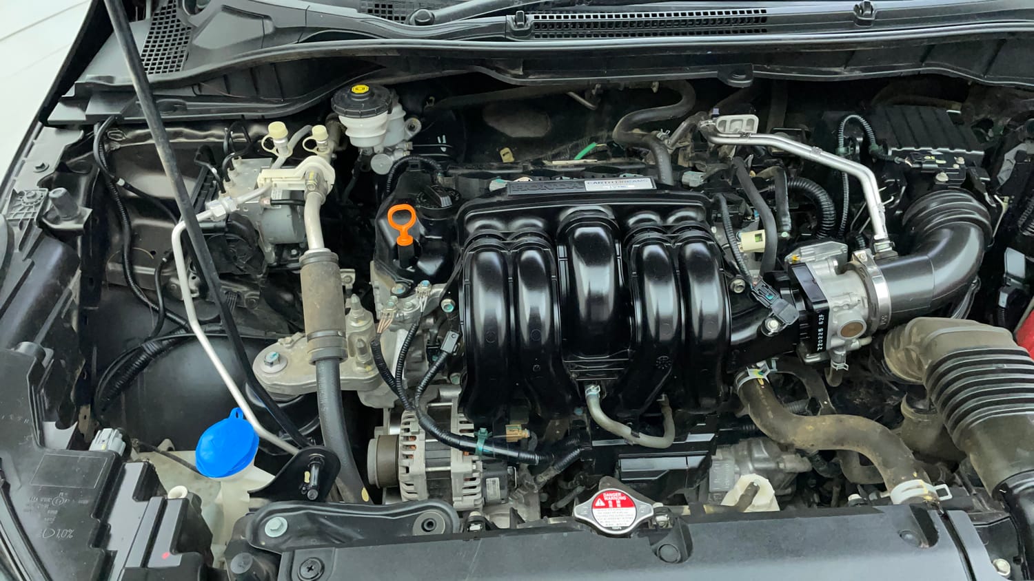 Used 2022 Honda City ZX CVT Petrol Petrol Automatic engine ENGINE RIGHT SIDE VIEW