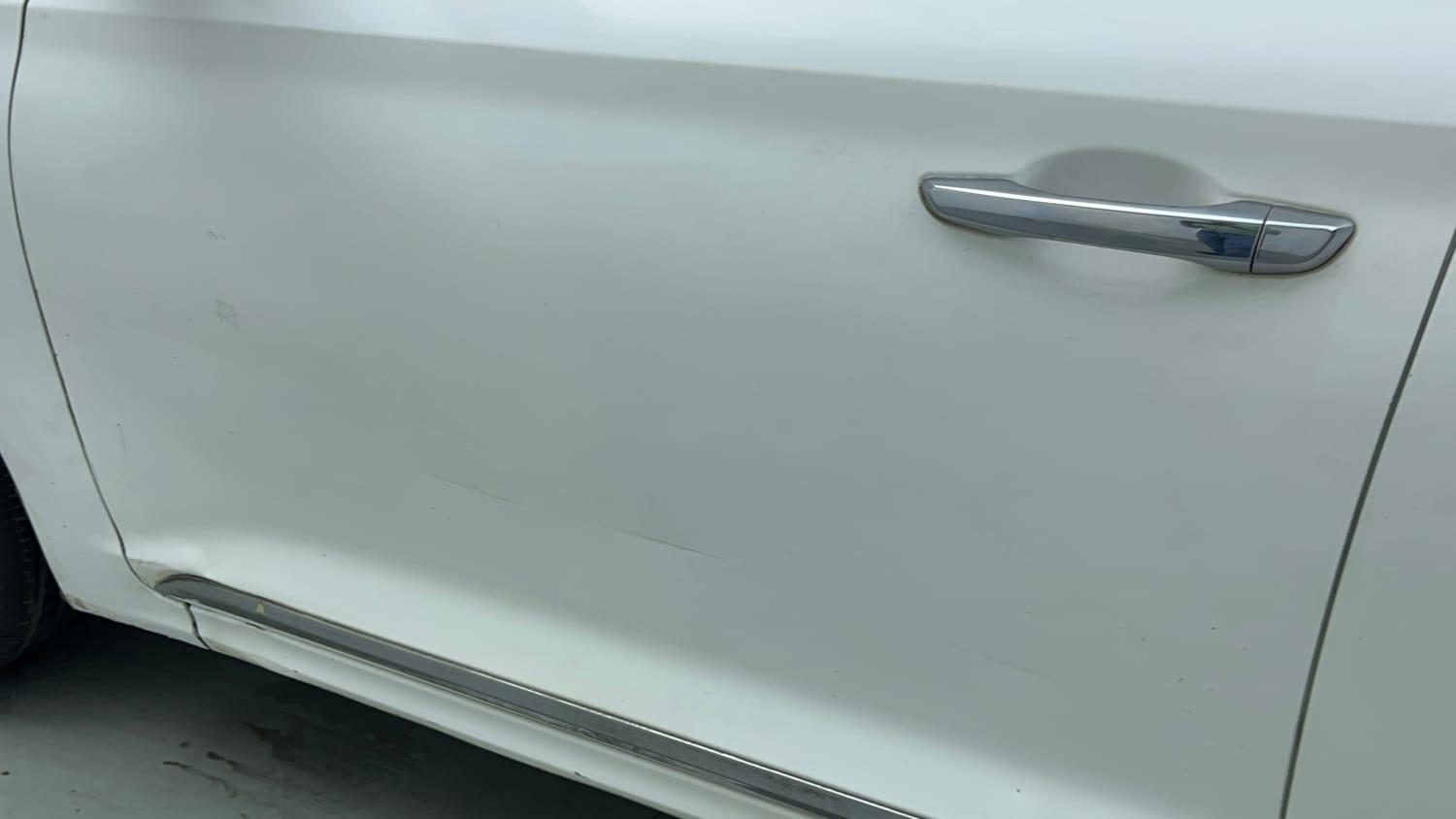 Used 2021 Hyundai Verna SX (O) 1.5 VTVT IVT Petrol Automatic dents MINOR SCRATCH