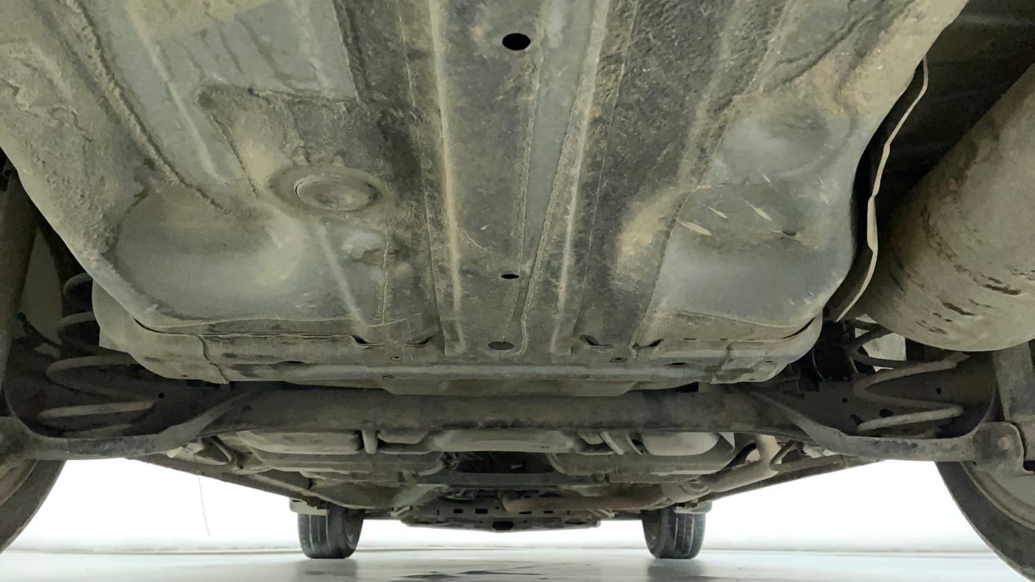 Used 2022 Honda City ZX CVT Petrol Petrol Automatic extra REAR UNDERBODY VIEW (TAKEN FROM REAR)