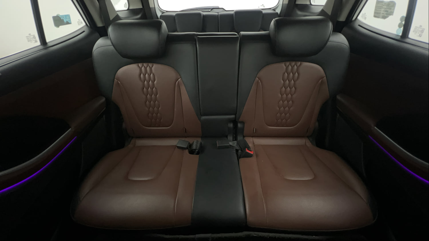 Used 2023 Hyundai Alcazar Platinum 7 STR 1.5 Turbo Petrol Petrol Manual interior REAR SEAT CONDITION VIEW