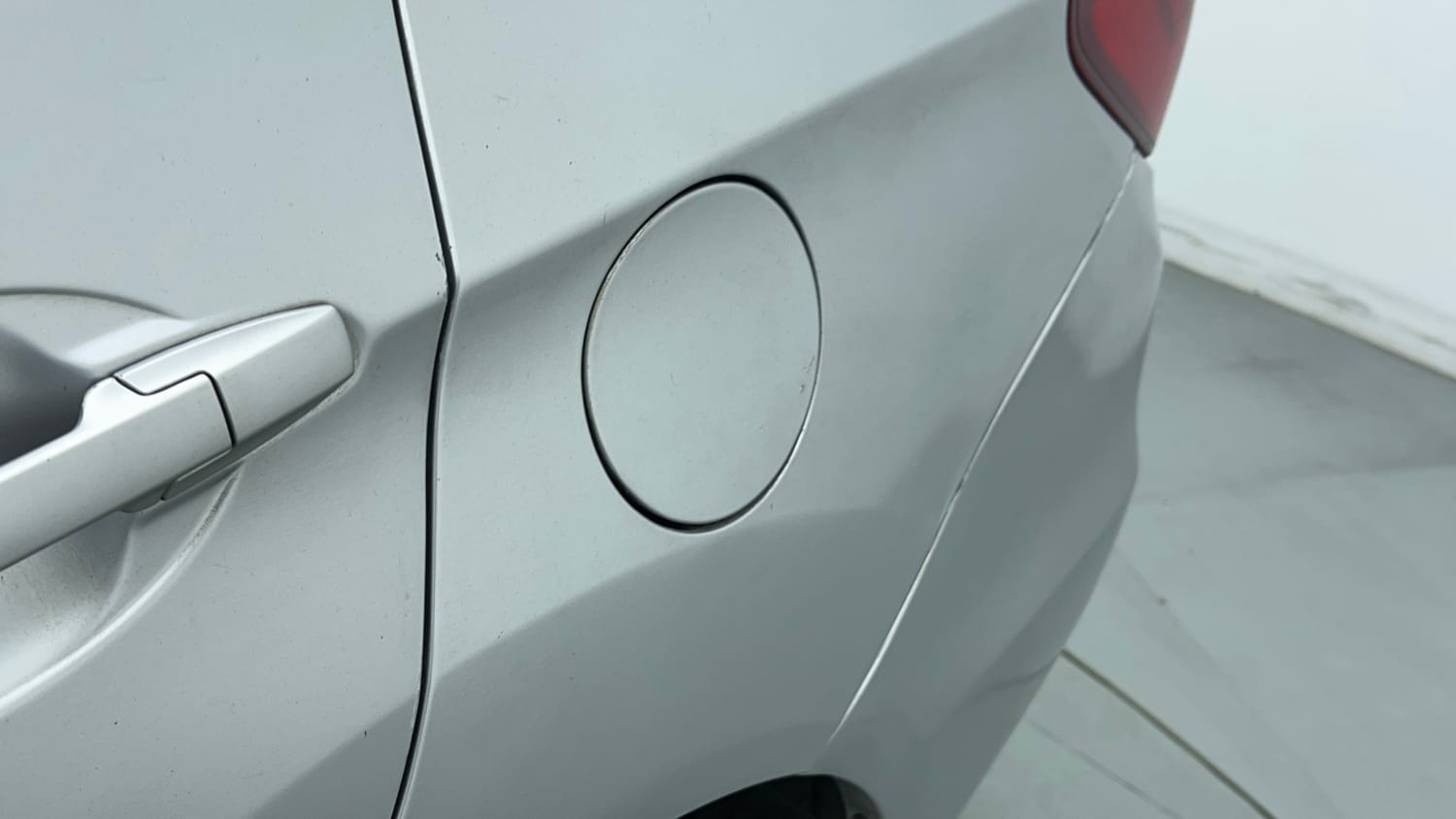 Used 2016 Honda Amaze 1.2 VX AT i-VTEC Petrol Automatic dents MINOR DENT
