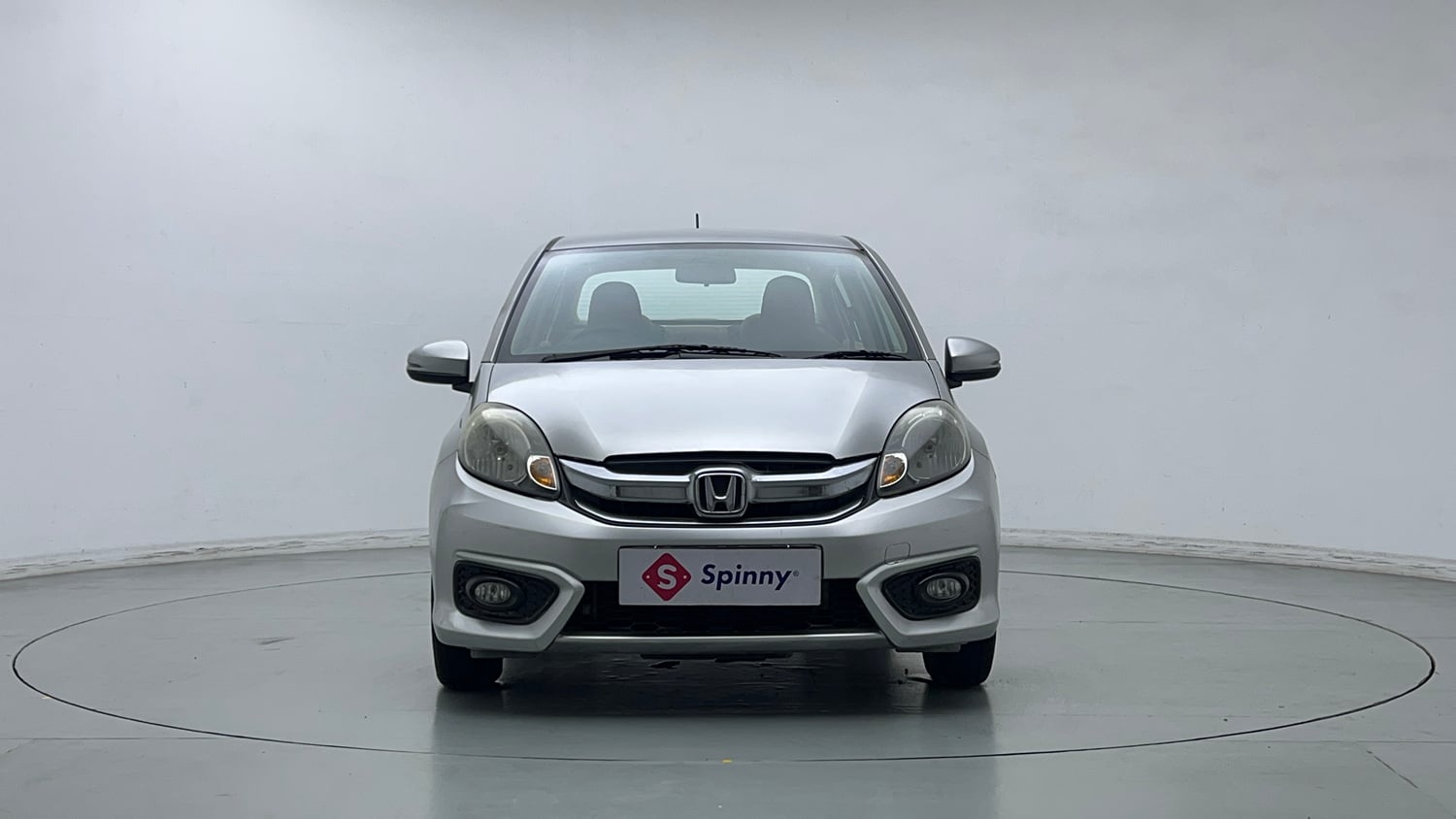 Used 2016 Honda Amaze 1.2 VX AT i-VTEC Petrol Automatic exterior FRONT VIEW