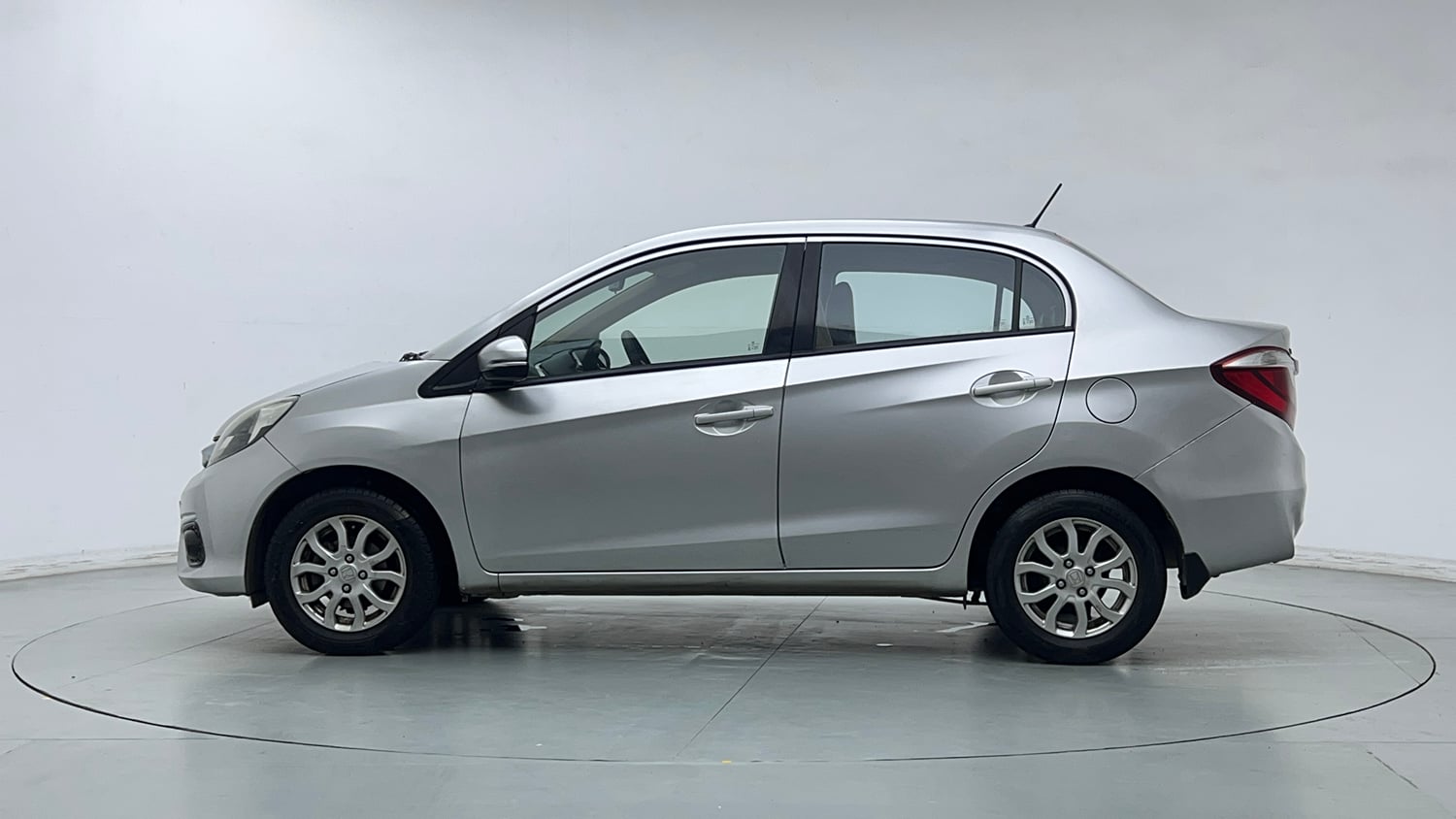 Used 2016 Honda Amaze 1.2 VX AT i-VTEC Petrol Automatic exterior LEFT SIDE VIEW