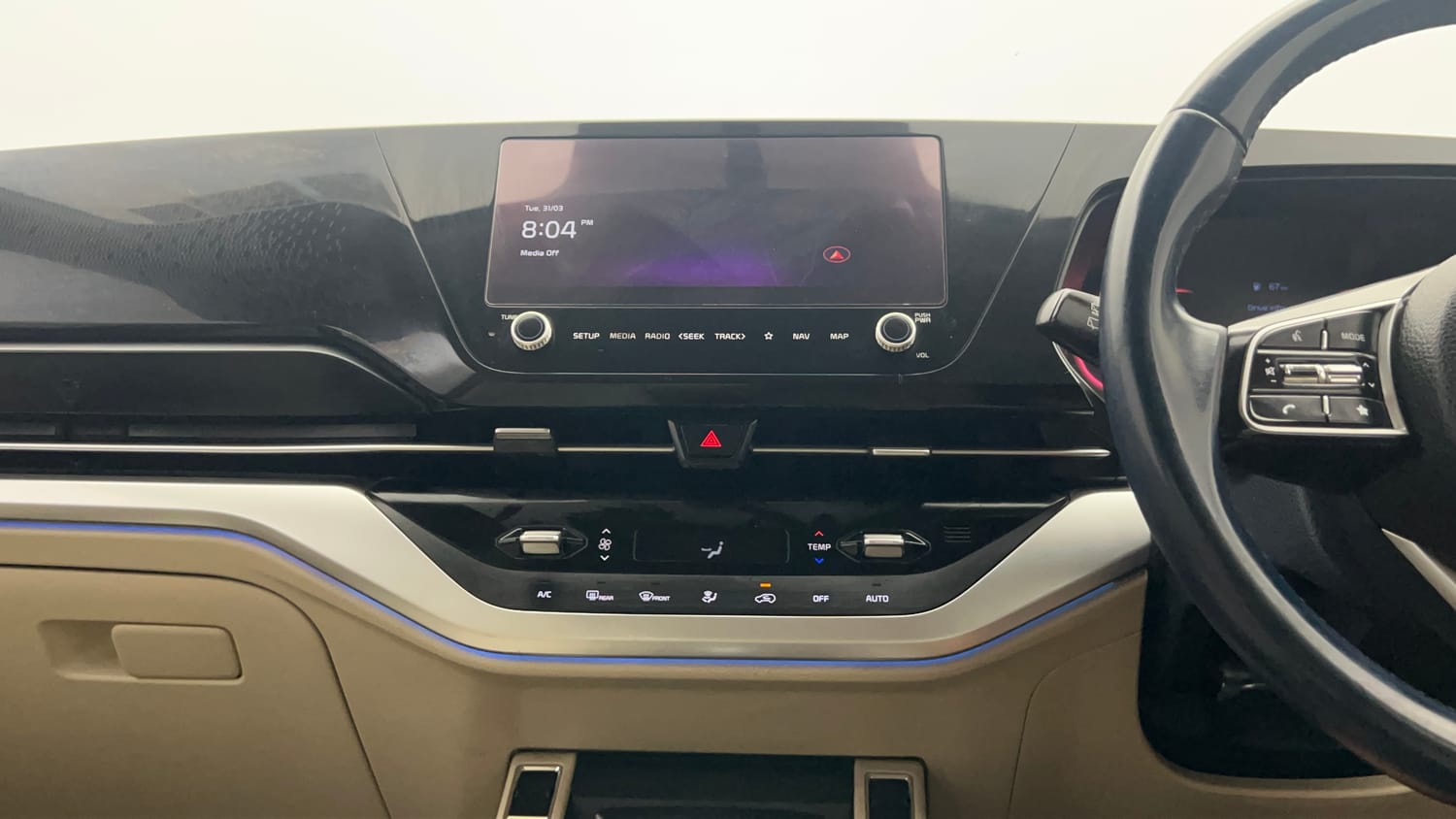 Used 2022 Kia Carens Luxury 1.5 Diesel 7 STR Diesel Manual interior MUSIC SYSTEM & AC CONTROL VIEW