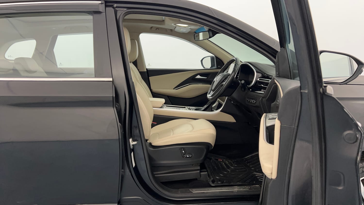 Used 2023 MG Motors Hector Savvy Pro 1.5 Turbo Petrol CVT Petrol Automatic interior RIGHT SIDE FRONT DOOR CABIN VIEW