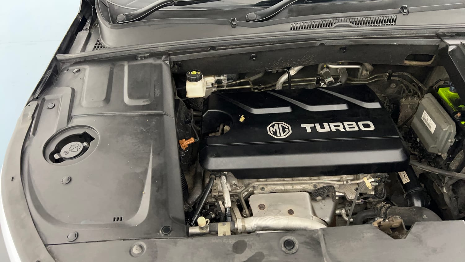Used 2023 MG Motors Hector Savvy Pro 1.5 Turbo Petrol CVT Petrol Automatic engine ENGINE RIGHT SIDE VIEW