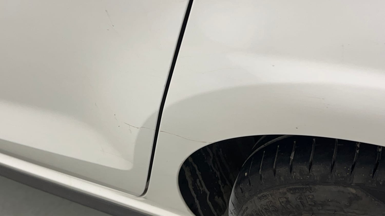 Used 2020 Volkswagen Vento Highline 1.0L TSI Petrol Manual dents MINOR SCRATCH