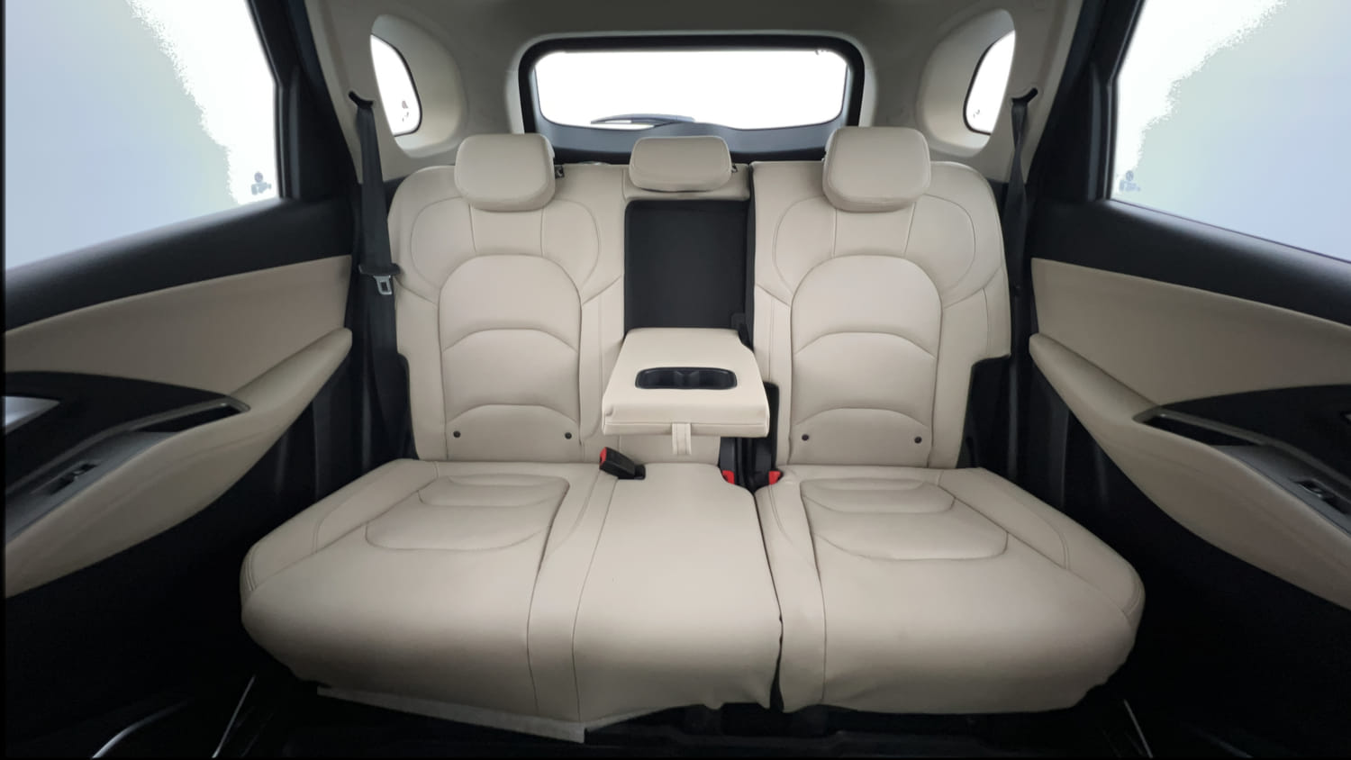 Used 2023 MG Motors Hector Savvy Pro 1.5 Turbo Petrol CVT Petrol Automatic interior REAR SEAT CONDITION VIEW