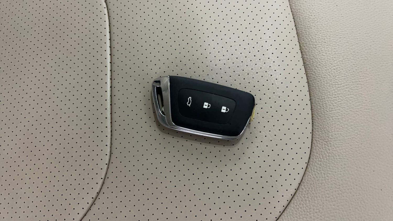 Used 2023 MG Motors Hector Savvy Pro 1.5 Turbo Petrol CVT Petrol Automatic extra CAR KEY VIEW