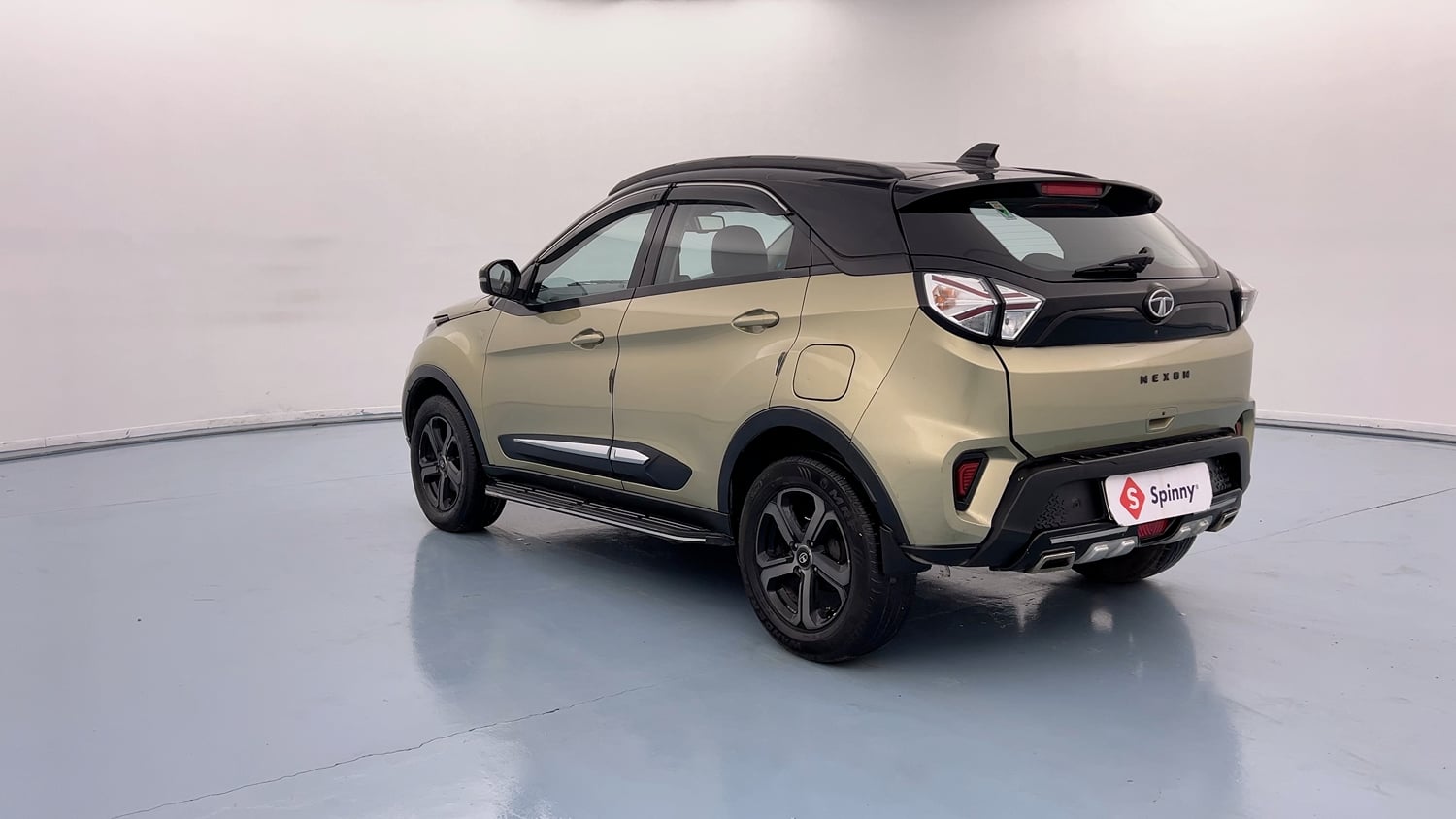 Used 2022 Tata Nexon XZ Plus Kaziranga Petrol Manual exterior LEFT REAR CORNER VIEW