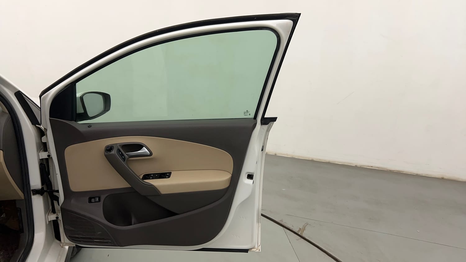 Used 2020 Volkswagen Vento Highline 1.0L TSI Petrol Manual interior RIGHT FRONT DOOR OPEN VIEW