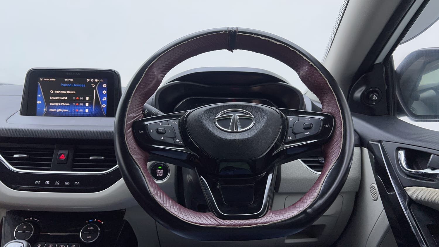 Used 2022 Tata Nexon XZ Plus (O) Petrol Manual interior STEERING VIEW