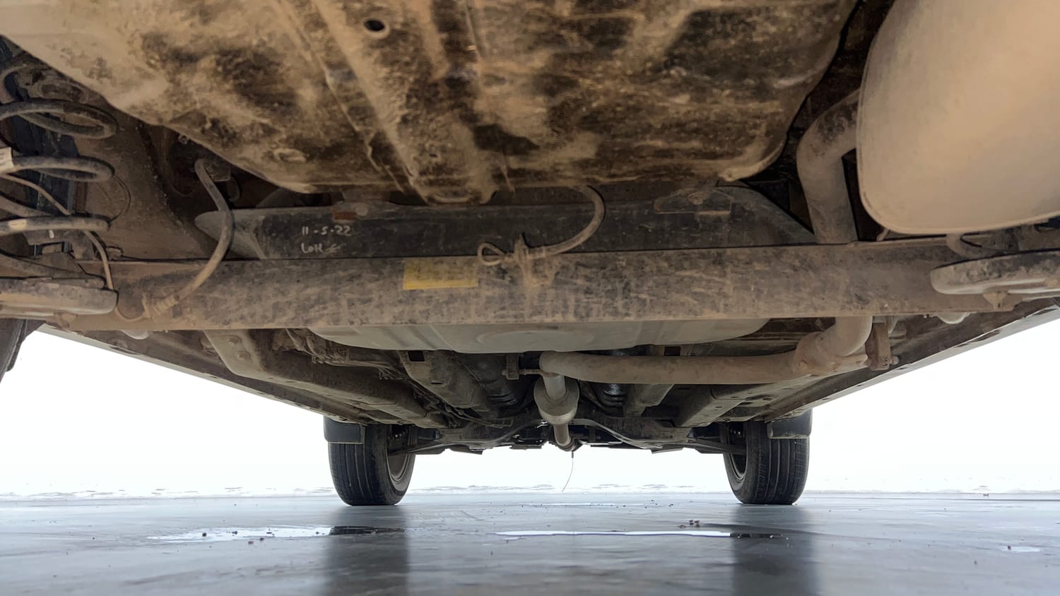 Used 2022 Tata Nexon XZ Plus (O) Petrol Manual extra REAR UNDERBODY VIEW (TAKEN FROM REAR)