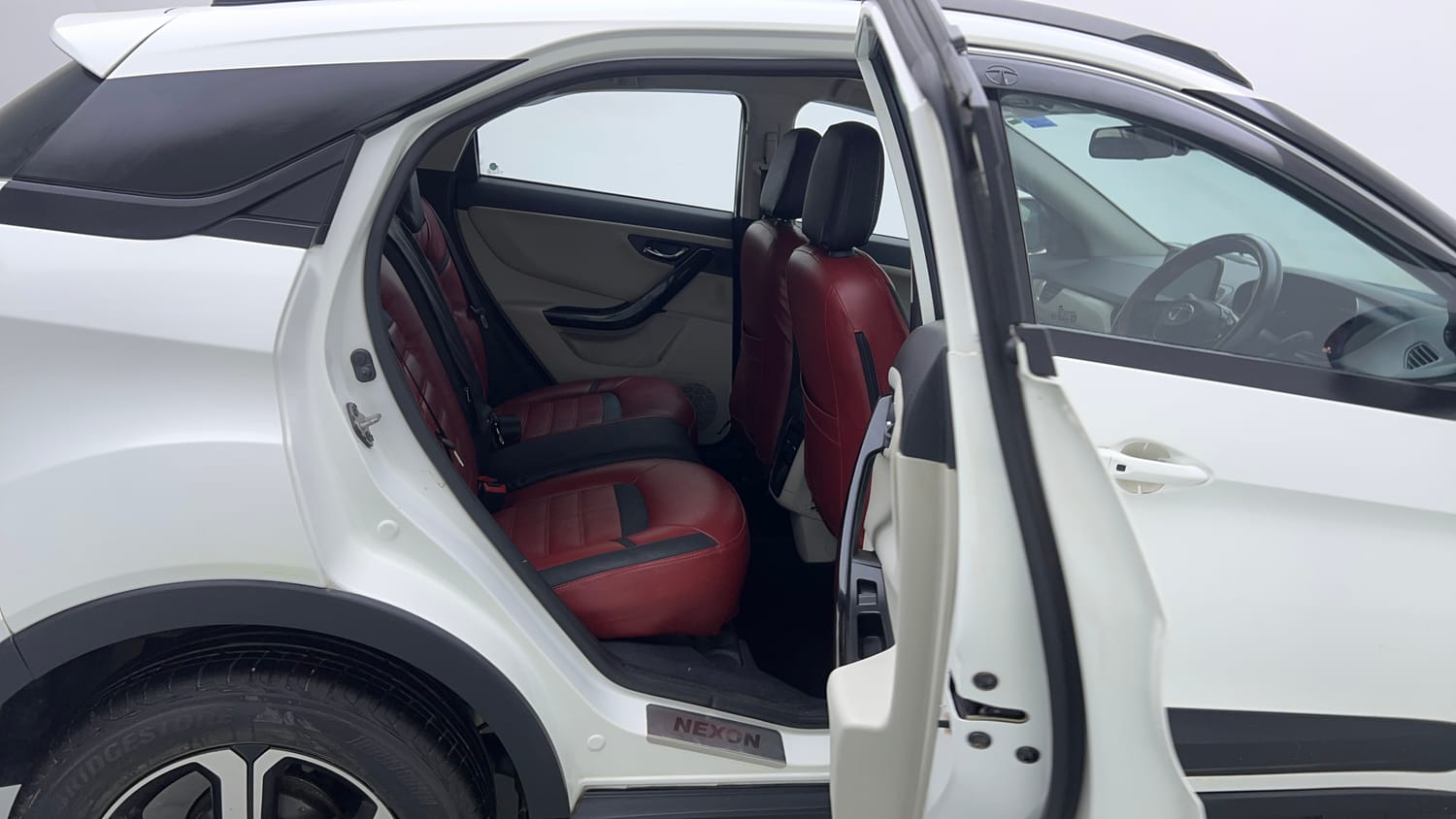 Used 2022 Tata Nexon XZ Plus (O) Petrol Manual interior RIGHT SIDE REAR DOOR CABIN VIEW