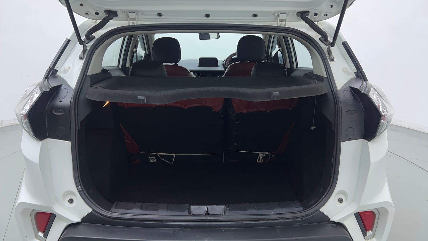 Used 2022 Tata Nexon XZ Plus (O) Petrol Manual interior DICKY INSIDE VIEW