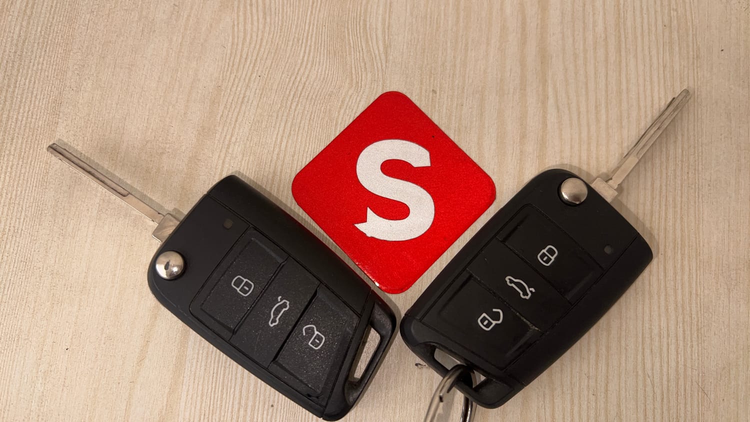 Used 2022 Skoda Slavia Ambition 1.0L TSI AT Petrol Automatic extra CAR KEY VIEW