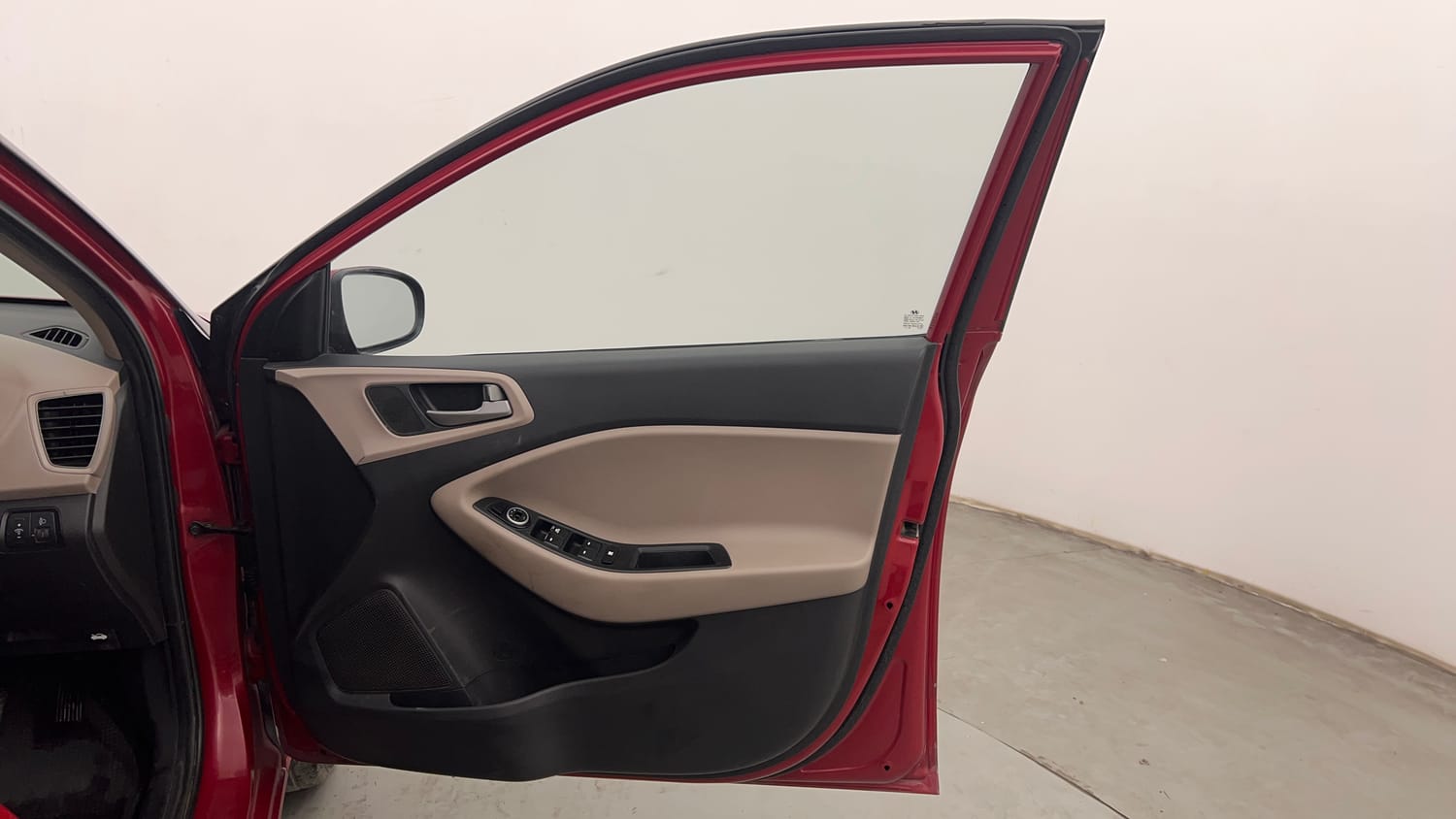 Used 2014 Hyundai Elite i20 Asta 1.2 Petrol Manual interior RIGHT FRONT DOOR OPEN VIEW