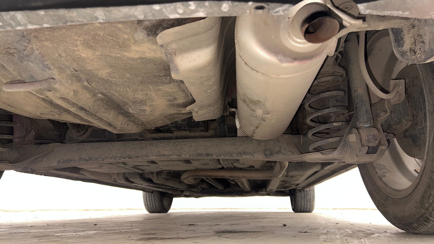 Used 2014 Hyundai Elite i20 Asta 1.2 Petrol Manual extra REAR UNDERBODY VIEW (TAKEN FROM REAR)