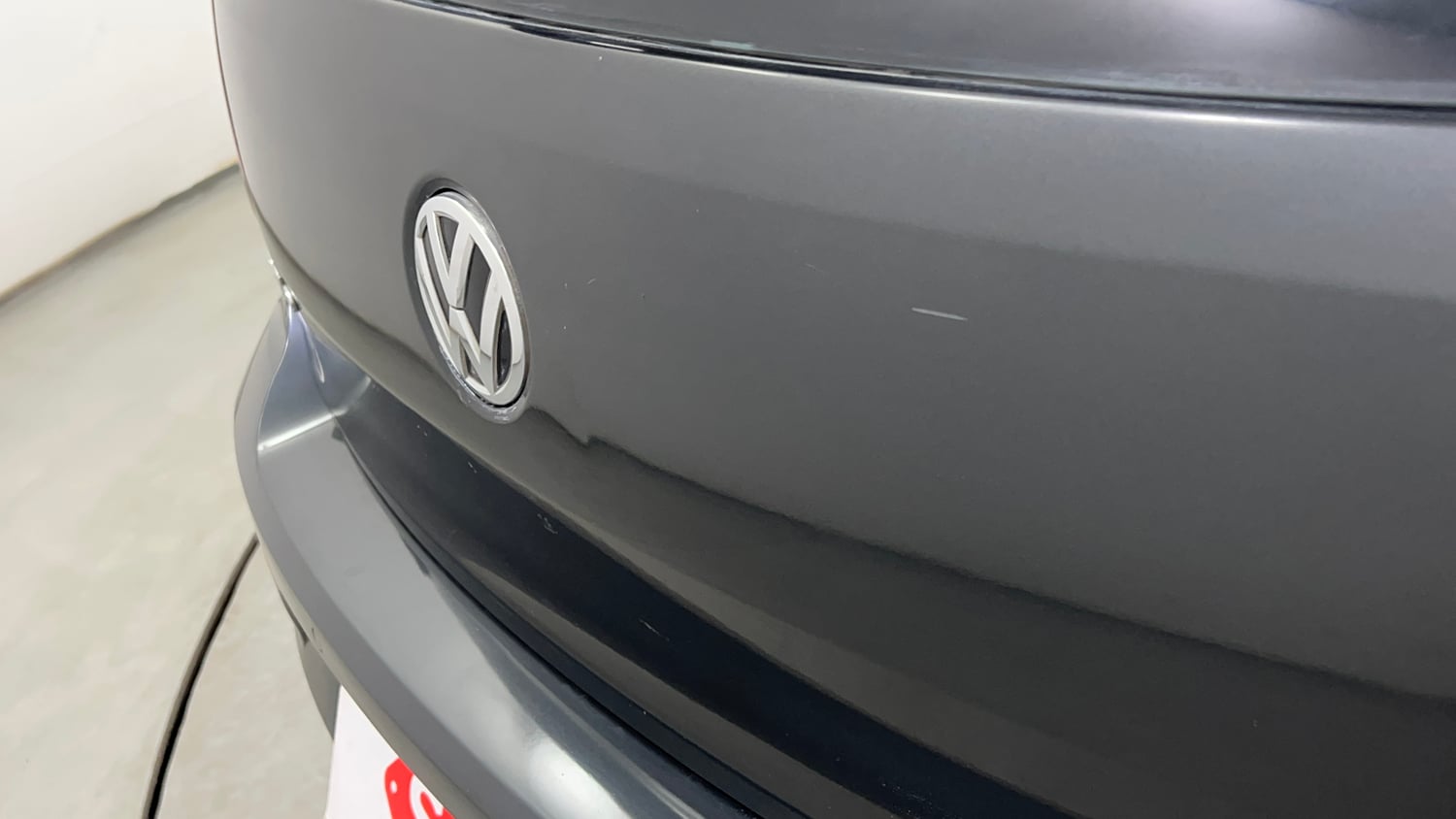 Used 2015 Volkswagen Polo Highline1.2L (P) Petrol Manual dents MINOR SCRATCH