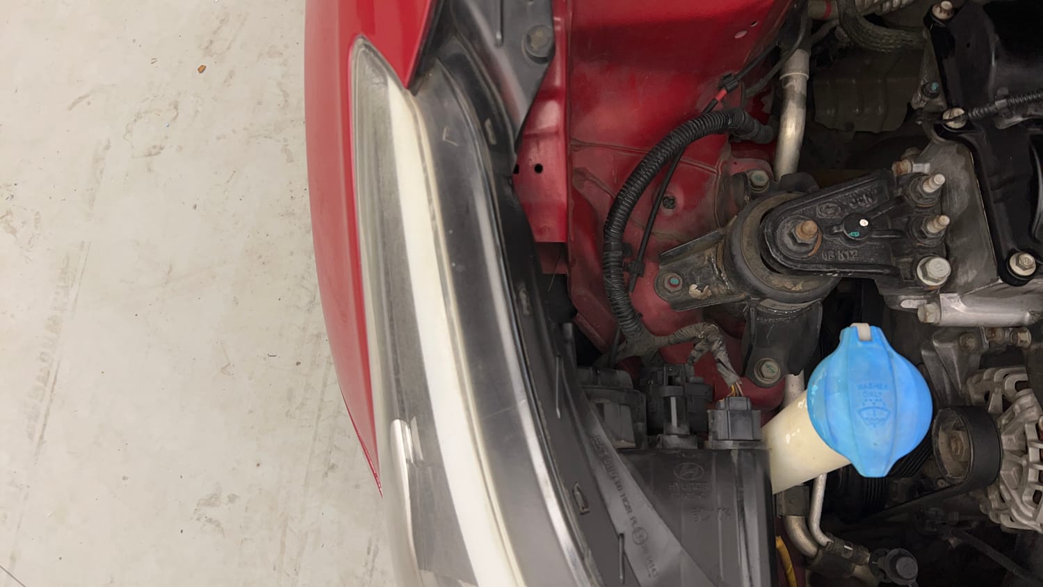 Used 2014 Hyundai Elite i20 Asta 1.2 Petrol Manual engine ENGINE RIGHT SIDE VIEW