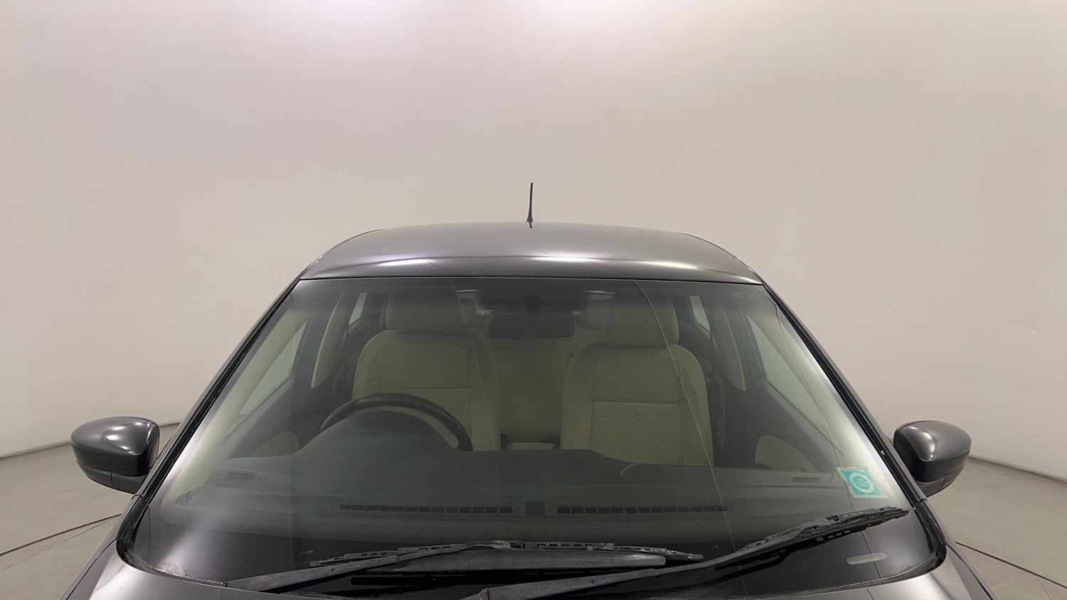 Used 2015 Volkswagen Polo Highline1.2L (P) Petrol Manual exterior FRONT WINDSHIELD VIEW