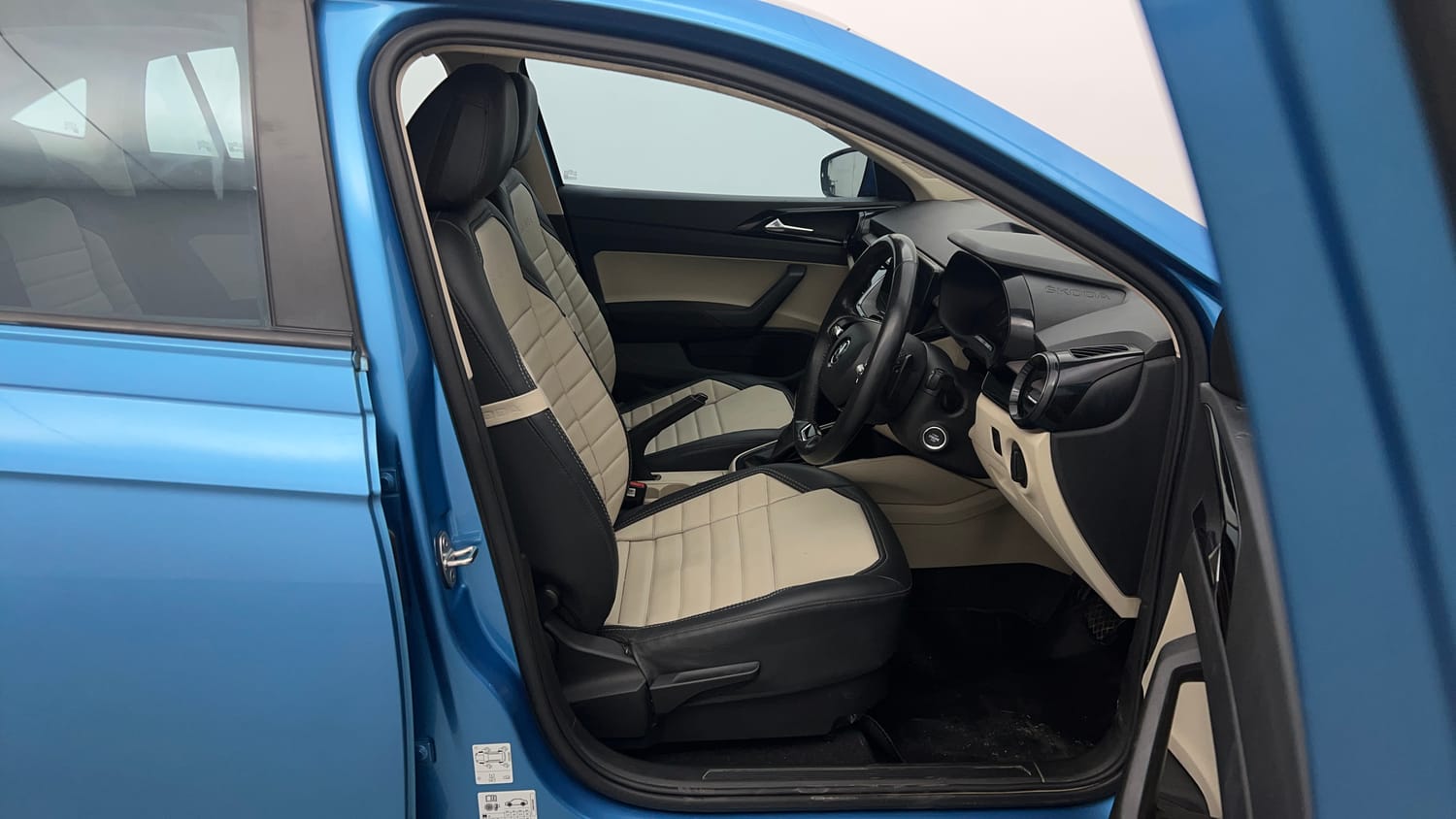 Used 2022 Skoda Slavia Ambition 1.0L TSI AT Petrol Automatic interior RIGHT SIDE FRONT DOOR CABIN VIEW