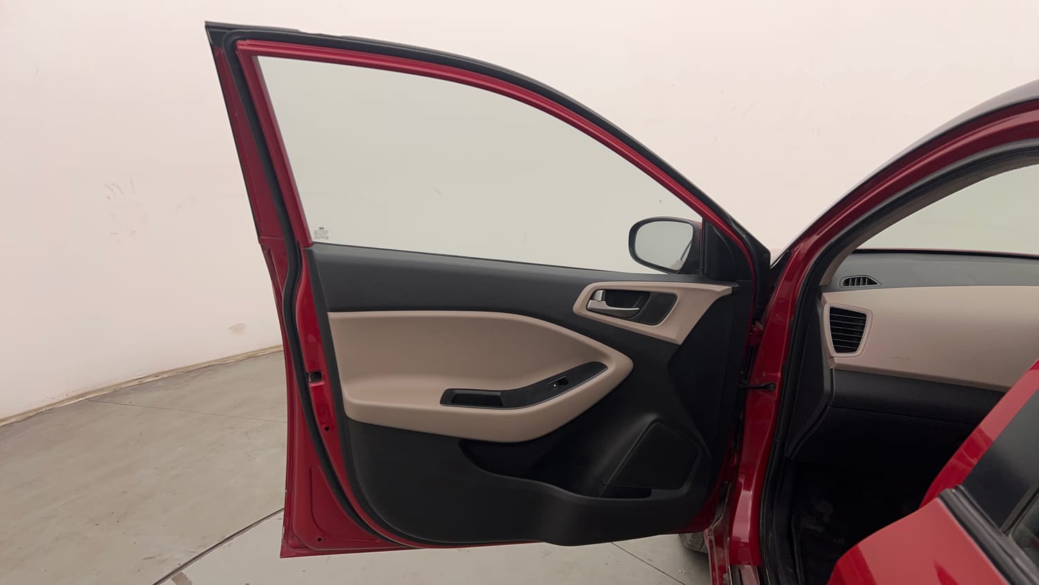 Used 2014 Hyundai Elite i20 Asta 1.2 Petrol Manual interior LEFT FRONT DOOR OPEN VIEW