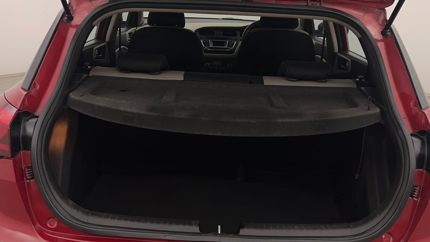Used 2014 Hyundai Elite i20 Asta 1.2 Petrol Manual interior DICKY INSIDE VIEW