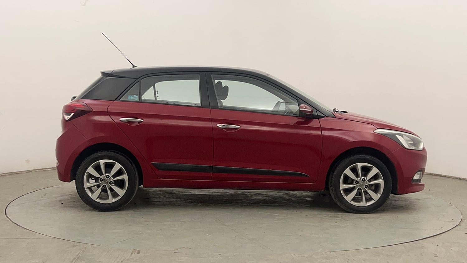 Used 2014 Hyundai Elite i20 Asta 1.2 Petrol Manual exterior RIGHT SIDE VIEW