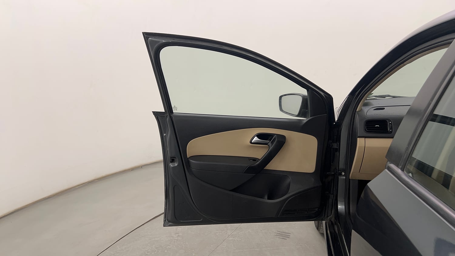 Used 2015 Volkswagen Polo Highline1.2L (P) Petrol Manual interior LEFT FRONT DOOR OPEN VIEW